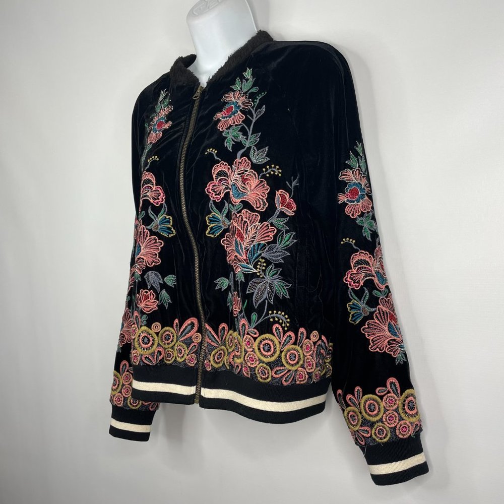 Elevenses Hallie Velvet Bomber Jacket Size S Black Floral Embroidered Beaded - Picture 7 of 8